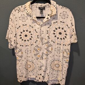Forever 21 White and Yellow Patterned Men's Shirt